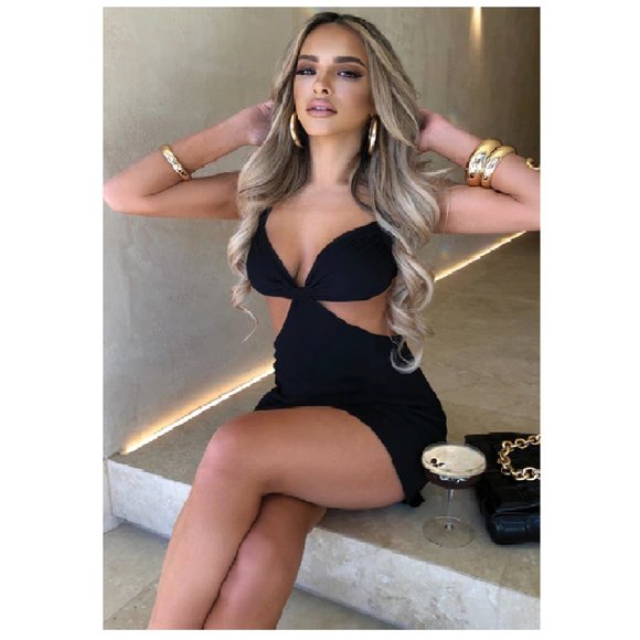 Backless Halter Neck Cut Out Dress Hollow Out Micro Mini Black Cocktail Dress - Picture 3 of 8